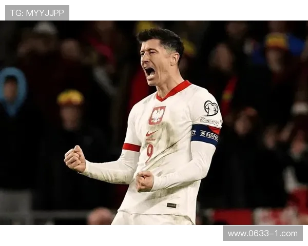 莱万领衔球队冲击冠军之路展现超凡实力与团队默契