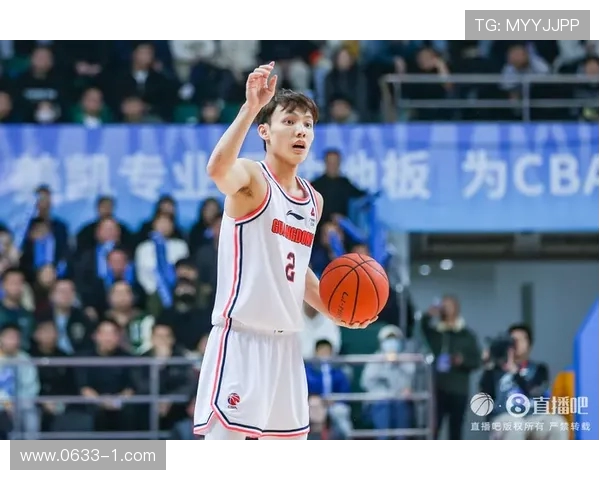 贾诚：在现代社会中如何平衡个人理想与现实生活的挑战与思考