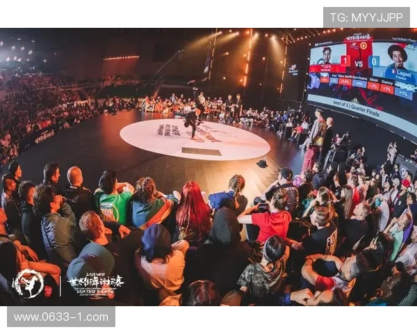 重庆街舞队在世界攀岩锦标赛中以79分稳居积分榜首位