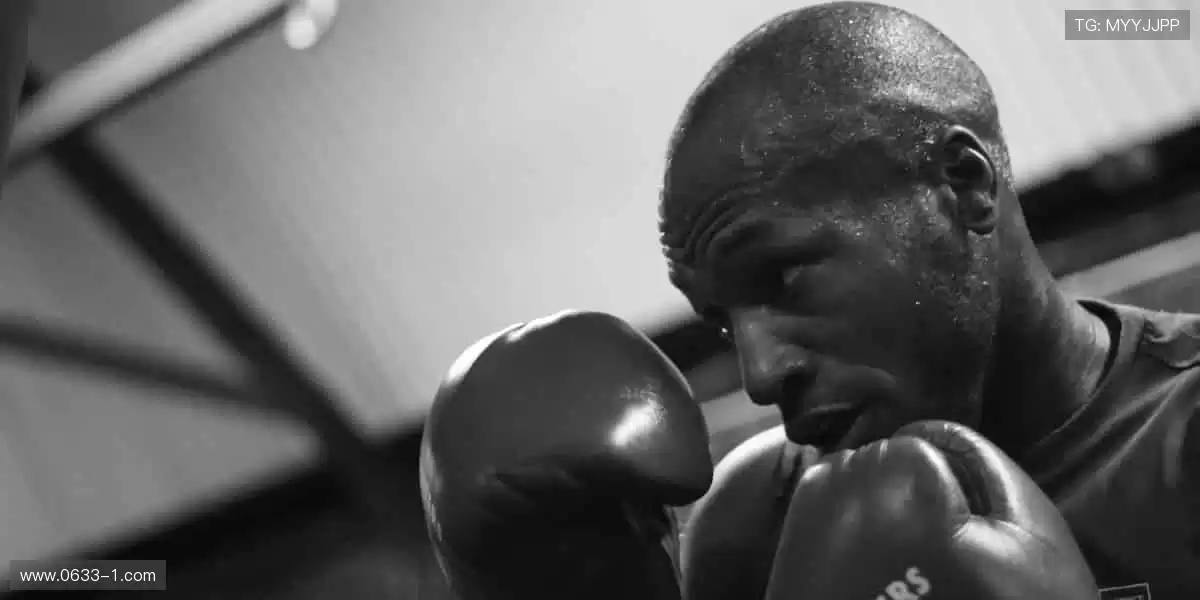 指尖掌控赛事，📱 超清直播，让你不错过任何一个精彩瞬间！